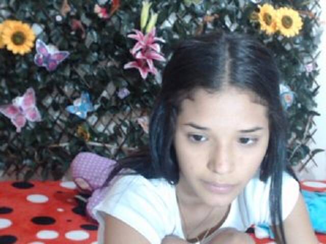 Broadcast Screenshots Emmamoonn