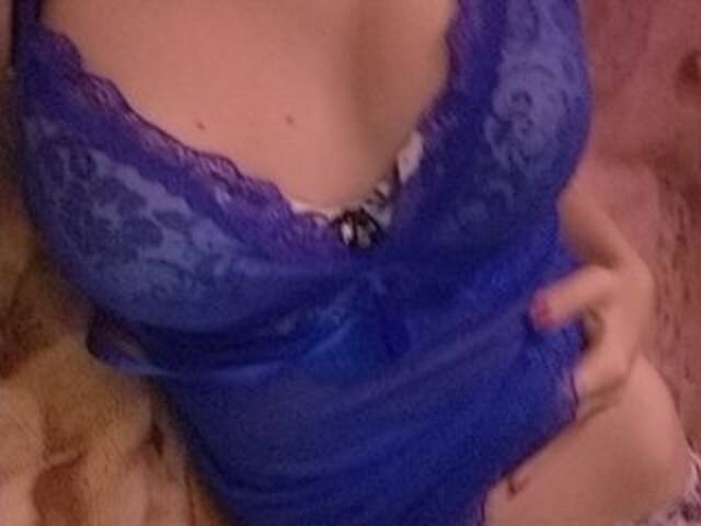 Broadcast Screenshots Emmeline23