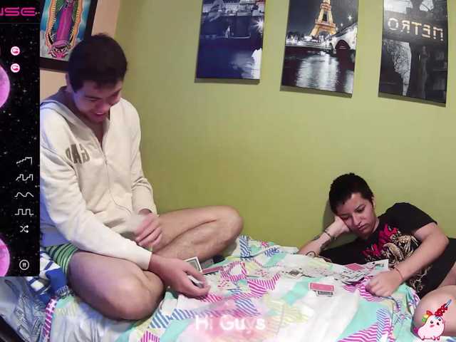 Broadcast Screenshots Eric-and-Mia