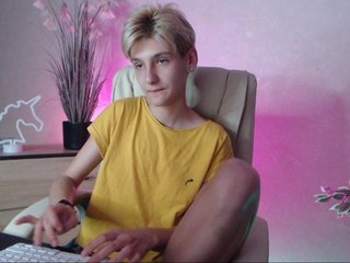 Broadcast Screenshots ErikaLis