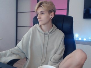 Broadcast Screenshots ErikaLis