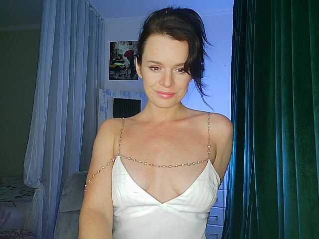 Broadcast Screenshots ErikaStar