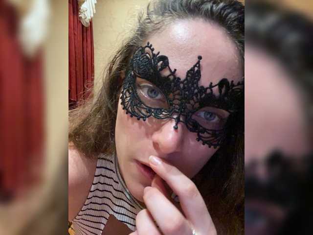 Broadcast Screenshots Eronicaa