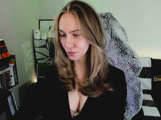 Broadcast Screenshots Adamova_Eva