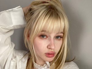 Erotisk videochat EvaaaMoore