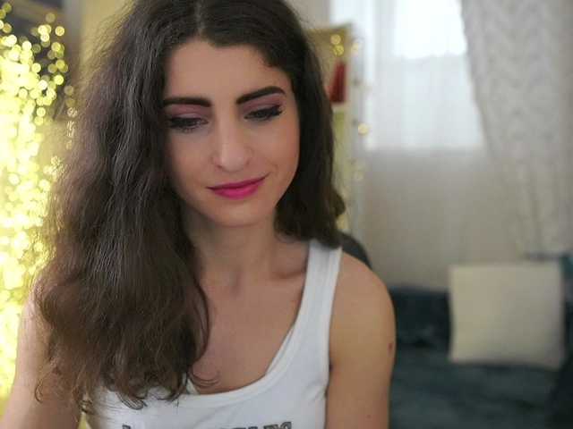 Broadcast Screenshots EVALOVIA