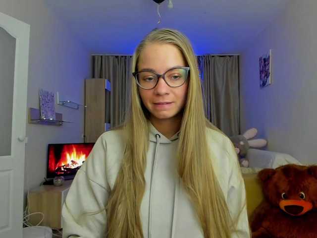 Broadcast Screenshots MissEva