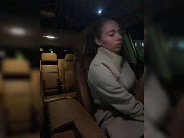 Broadcast Screenshots MissEva