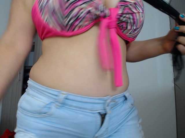 Broadcast Screenshots EvaRamirez