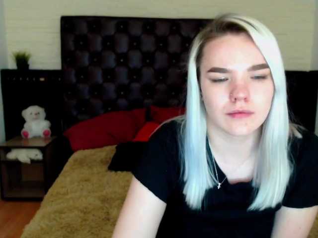 Broadcast Screenshots Evasweet1