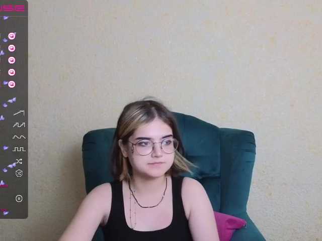Broadcast Screenshots Evawell