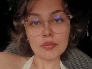 Erotisk videochat evelyne-fox