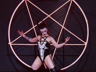 Erotisk videochat FemdomWitch