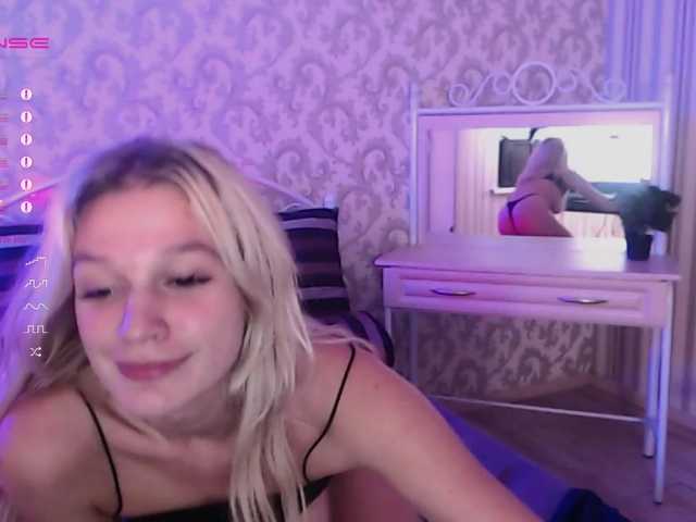 Broadcast Screenshots Fiery1Blonde