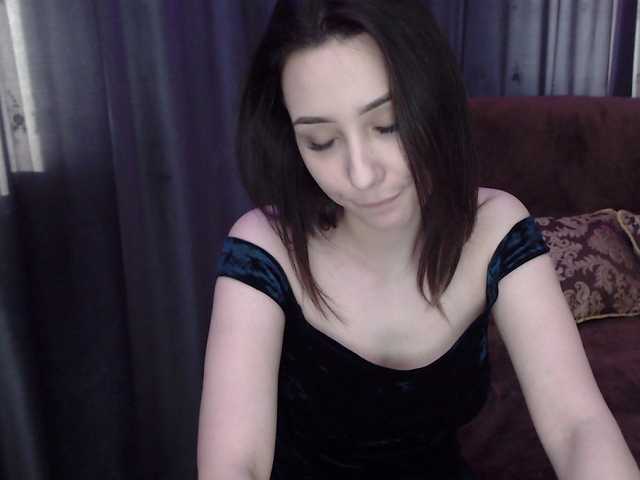 Broadcast Screenshots FloCherry