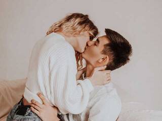 Erotisk videochat FlowerNBlade