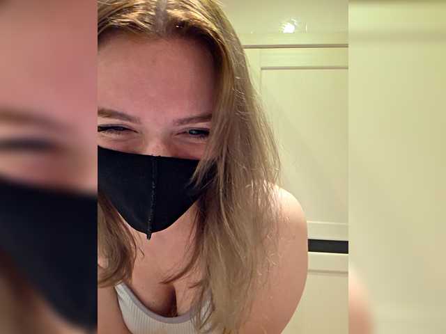 Broadcast Screenshots FoxyDream2000