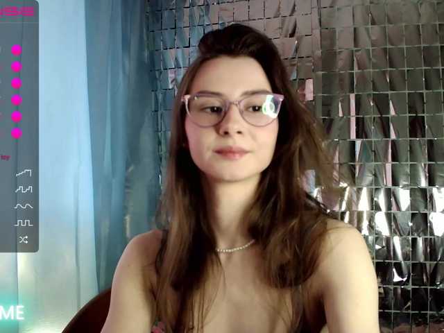 Broadcast Screenshots gloryformo