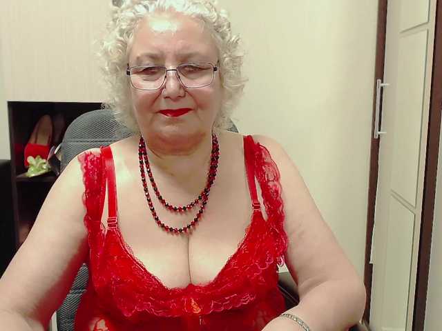 Fotos GrannyWants all shows in clothes only for tokens.. undress only in private