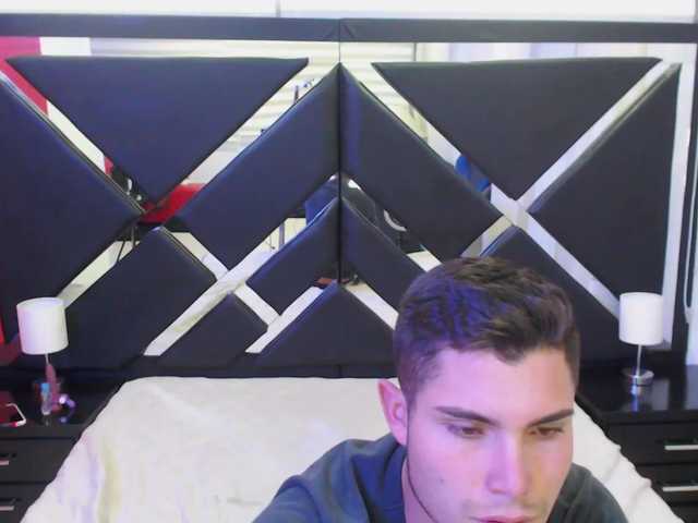 Broadcast Screenshots Hanna-Jeremy