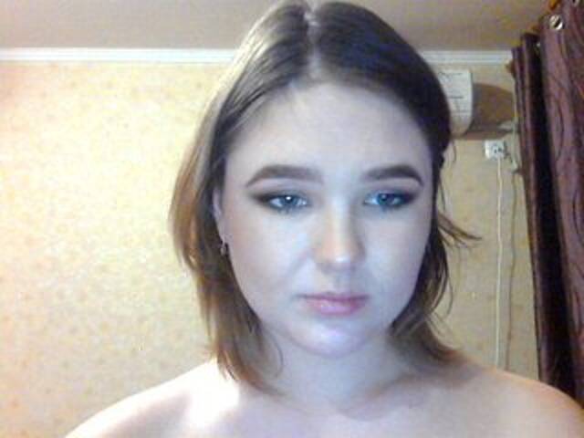 Broadcast Screenshots HOLLYPIPPY