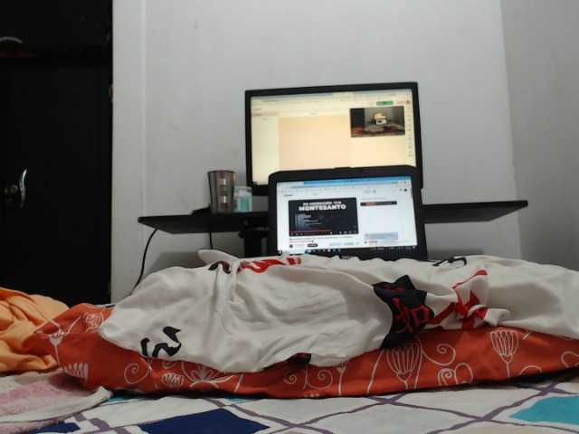 Broadcast Screenshots Hotanalxxx