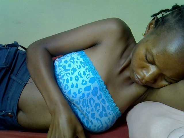 Broadcast Screenshots Hotdreamteen001