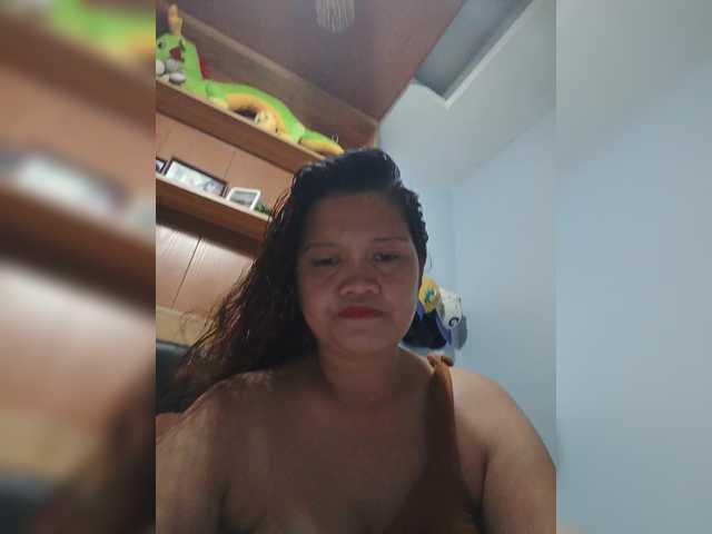 Broadcast Screenshots Hotnwetmama4u