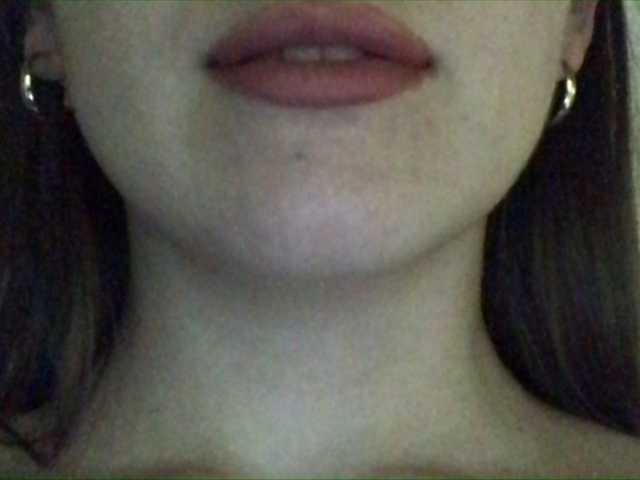 Broadcast Screenshots HottBabe