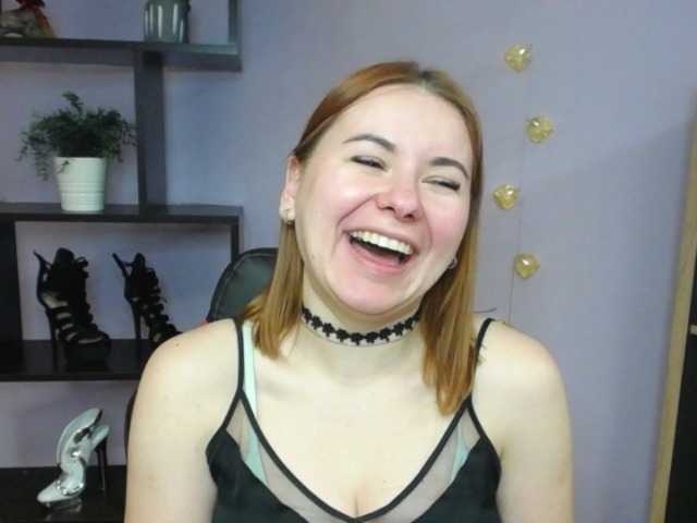 Broadcast Screenshots hottiexLayla