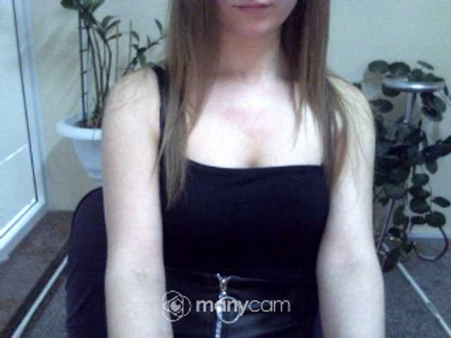 Fotos hottylovee I don’t show anything in free chat. Viewing the camera - 20 current, with comments-35. Intimate correspondence-40 current