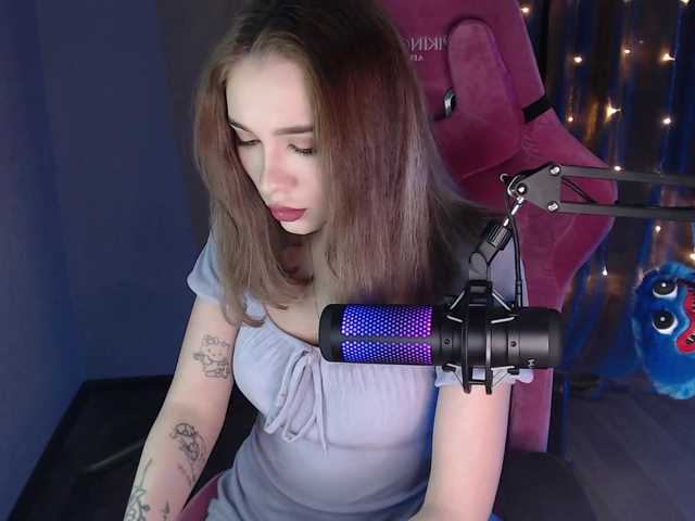 Broadcast Screenshots mermaid