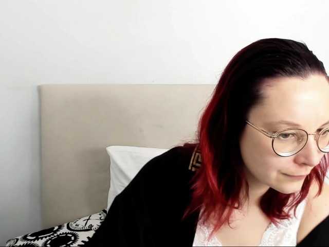 Fotos InezLove Lets find out about our bodies ;* #new #ginger #glasses #fimdom #fetish #feet #roleplay
