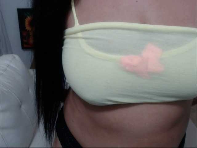 Broadcast Screenshots intimasweet