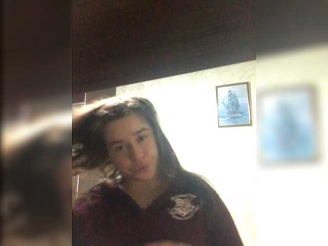 Broadcast Screenshots Izabelya