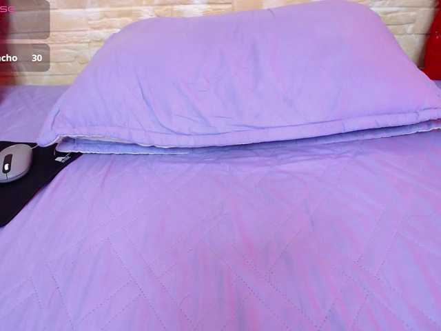 Broadcast Screenshots janemature1