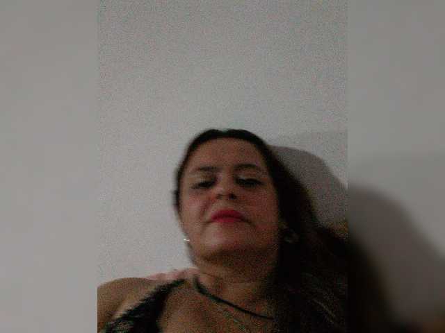 Broadcast Screenshots JazminFerrer3