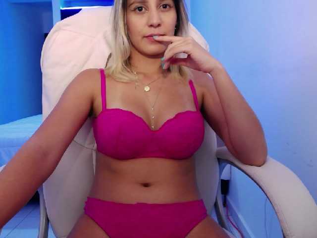 Fotos jazzolivia hi I am new model here. Wanna know amore about me? NAKED AT GOAL