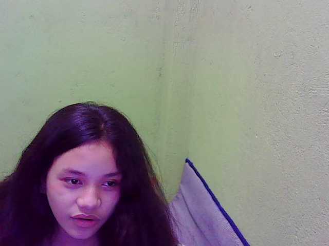 Broadcast Screenshots Jenn22