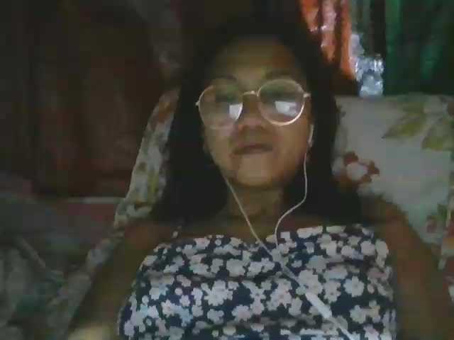 Broadcast Screenshots Tina_Jade