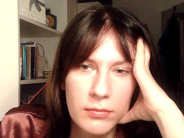 Broadcast Screenshots JennyHoney