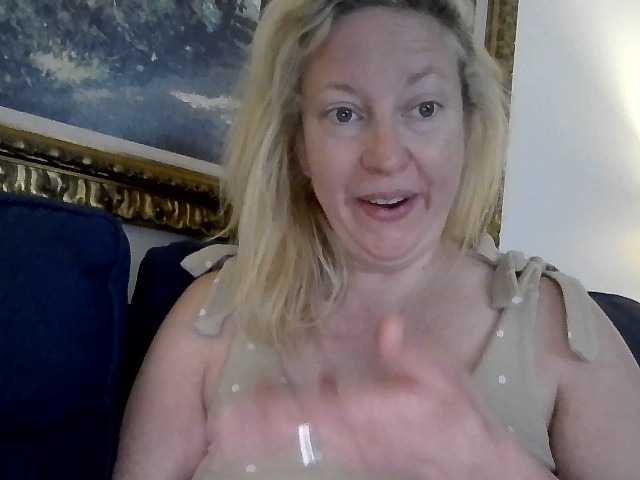Broadcast Screenshots JennyLavender