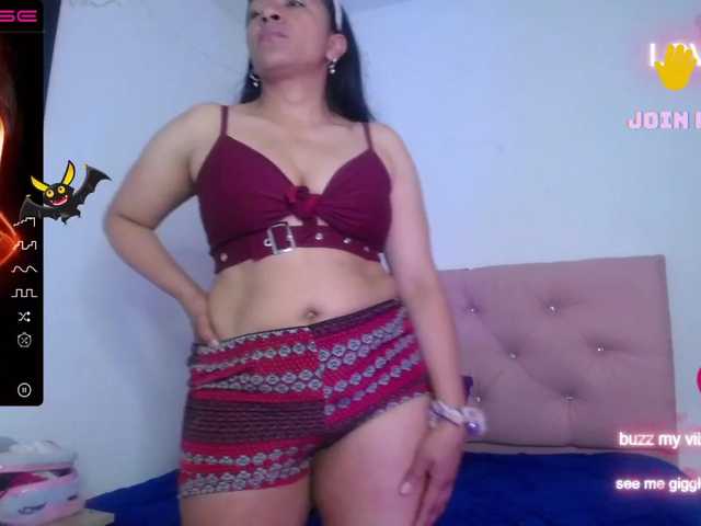 Broadcast Screenshots jessialogan2z