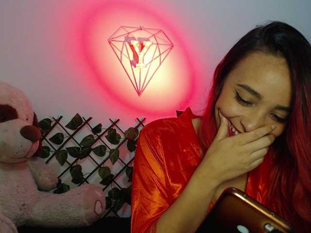 Broadcast Screenshots Jessicaredx