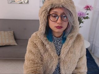 Fotos JessieSaenz Vibra toy is ON!PLAY WHIT PUSSY!!! Just 196 tokens left! Let's go!! #teen #sexy #latina #morena "thin #fit "smart #funny #lovely