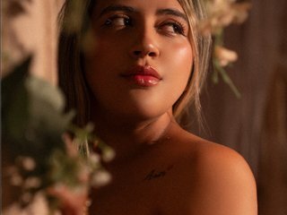 Erotisk videochat JuliethaTaylor