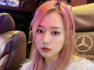 Erotisk videochat kaitlyn-zhang