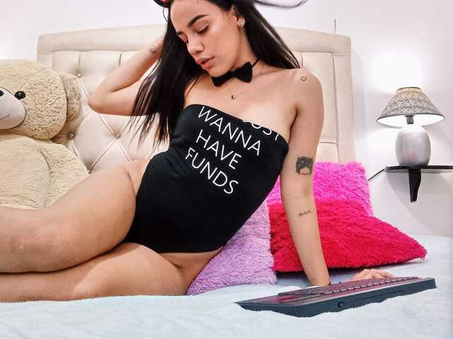 Erotisk videochat KamilaJoyce23