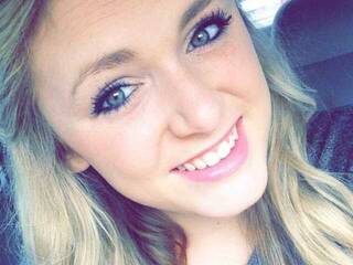 Erotisk videochat KamilaMikolo