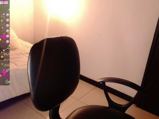 Broadcast Screenshots kamirodriguez